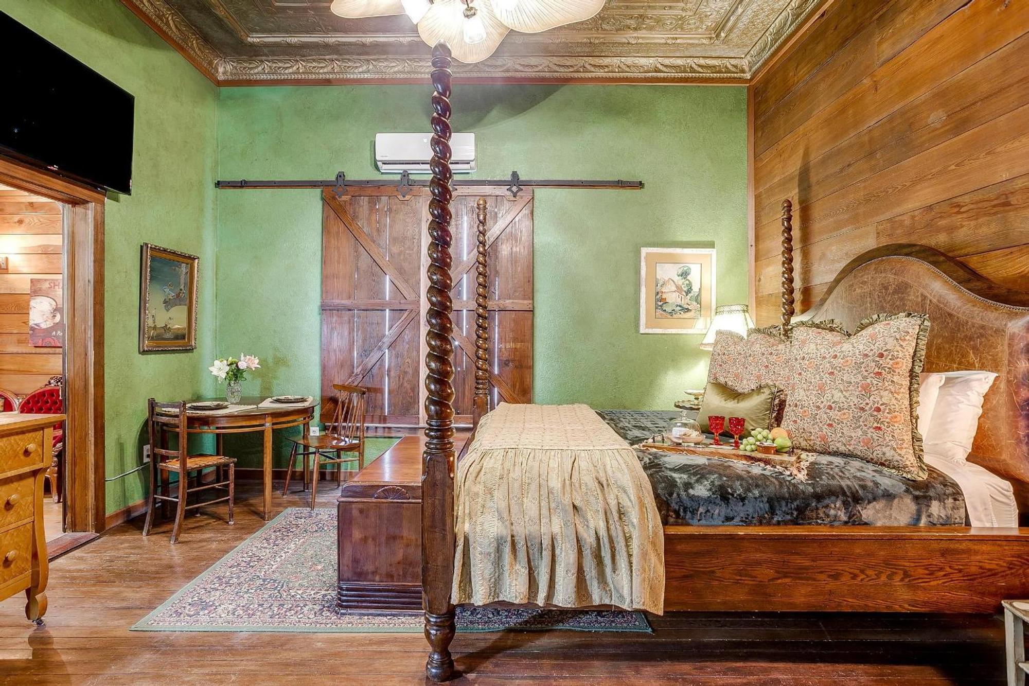 The Gallery House Boutique Hotel Стівенвілл Екстер'єр фото